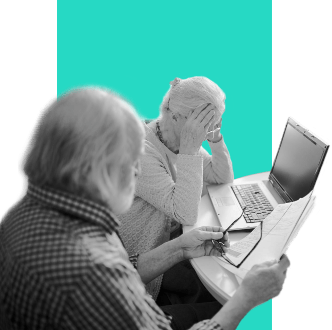 senior-adult-couple-frustrated-with-website